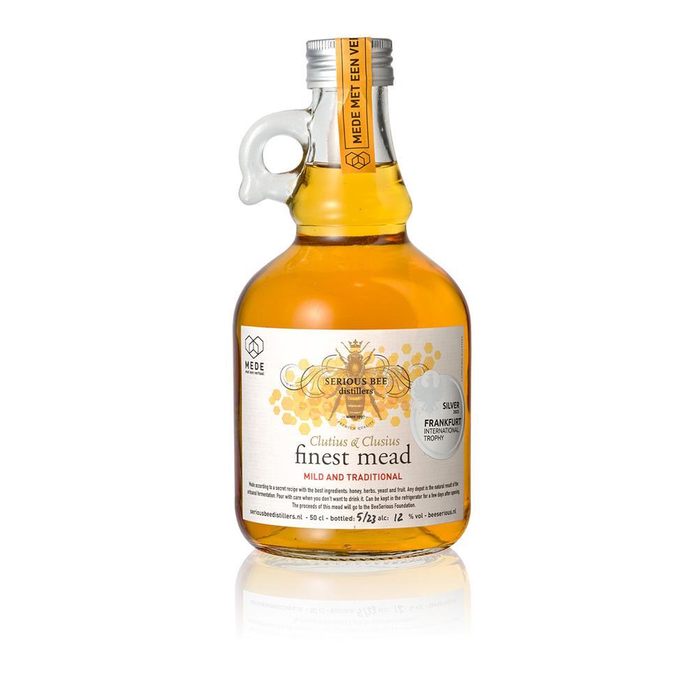 Finest mead mild and traditional